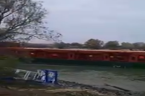 VIDEO O navă cargo a eșuat pe brațul Sulina