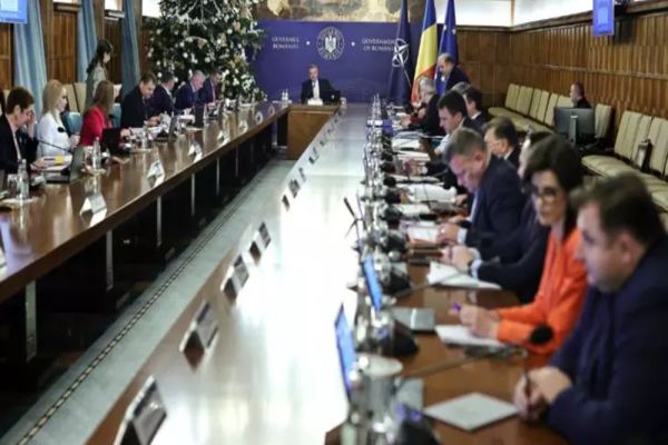 Guvernul pregătește supraimpozitarea profiturilor din energie. OMV Petrom, principala țintă