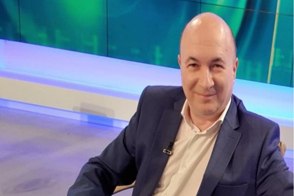 Codrin Ștefănescu: Eșecul integrării în Schengen este eșecul clasei politice din România, umilă, sclavă și în genunchi în fața stăpânilor din UE