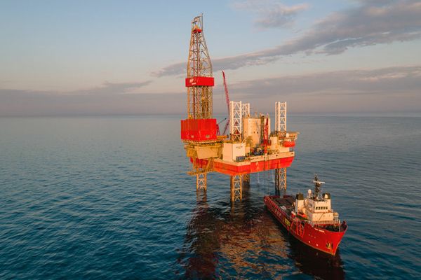 Gazele din Marea Neagră ajung în Ungaria! România a cumpărat un zăcământ cu gazul deja vândut 