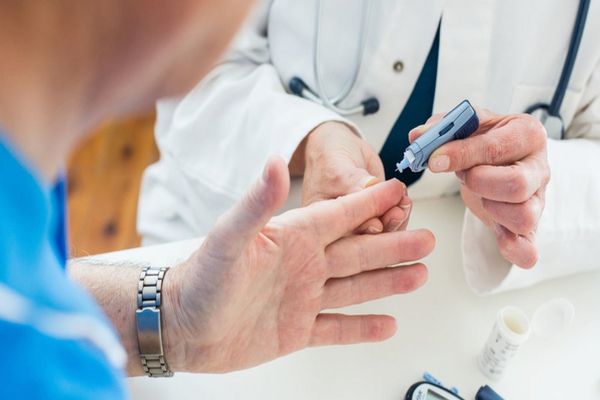 9 alimente interzise daca vrei sa-ti reglezi glicemia. Cu ce la poți înlocui