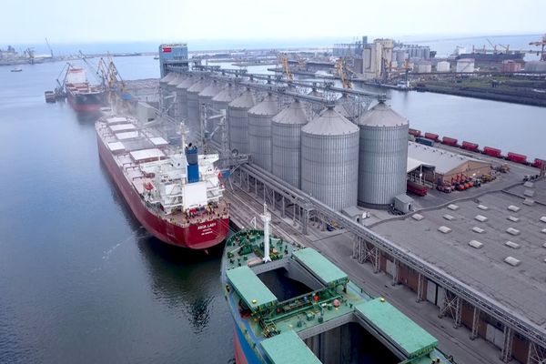 Record în Portul Constanța: Cel mai mare trafic de mărfuri din istoria porturilor maritime românești 