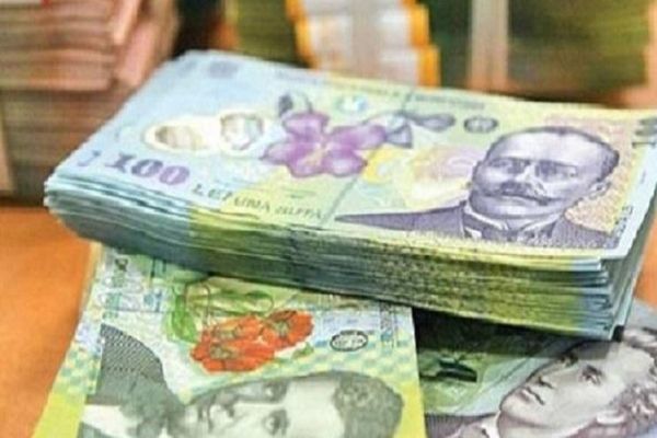 Primarii și președinții de consilii județene vor primi spor de 50% dacă fac investiții din fonduri europene