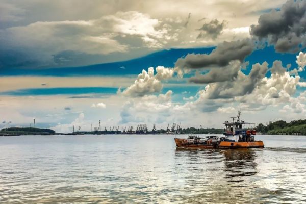 Comisia Europeană verifică lucrările  pe Canalul Bâstroe