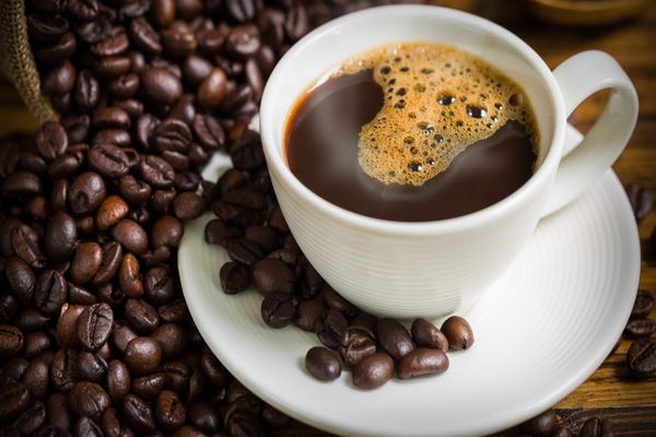 Cât de sănătoasă este, de fapt, cafeaua decofeinizată