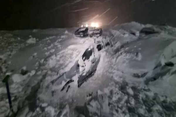 Atenție! Avalanșă noaptea trecută la o cabană din România