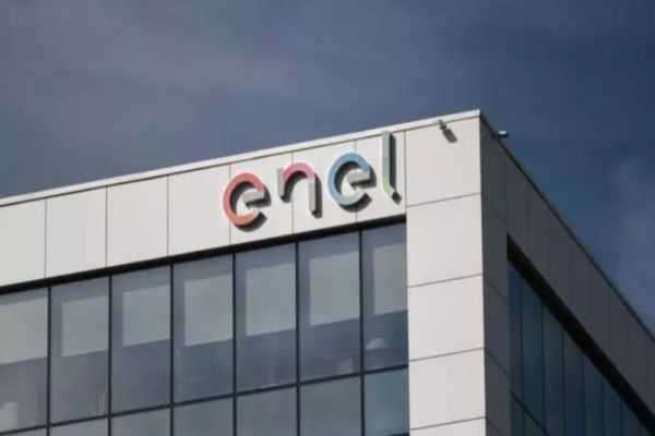 Cutremur pe piața energiei din România - Enel a vândut tot și pleacă din țară - Cine sunt noii proprietari