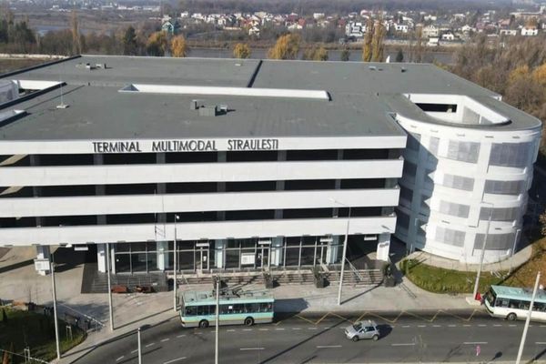 Autorităţile publice locale pot implementa proiecte de infrastructură feroviară printr-un parteneriat cu Ministerul Transporturilor