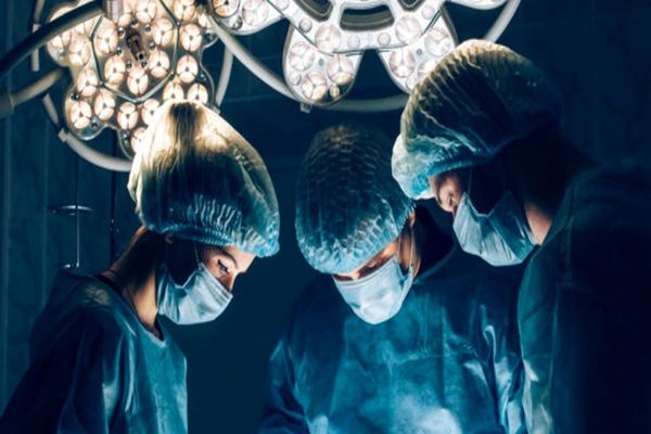 Tânăr de 28 de ani, mort pe masa de operație! Bărbatul a ajuns la spital după un incident banal - Familia face ACUZAȚII GRAVE