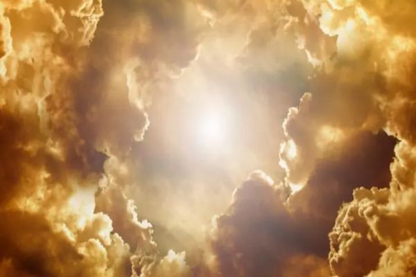 Aer saharian peste România: temperaturi neobișnuit de mari și vijelii cu grindină