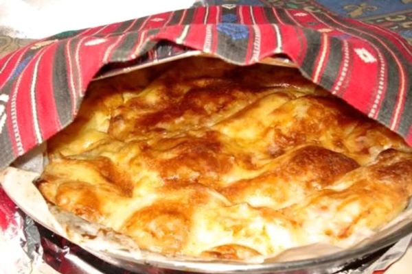 România căștigă în fața Bulgariei: Plăcinta dobrogeană este românească