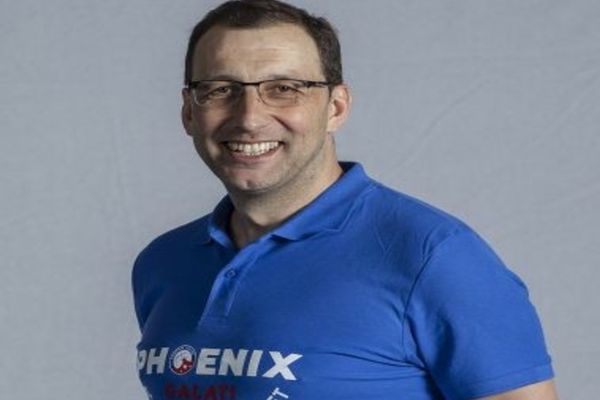 Antrenor de baschet, mort după ce a făcut stop cardio-respirator în timpul unui meci