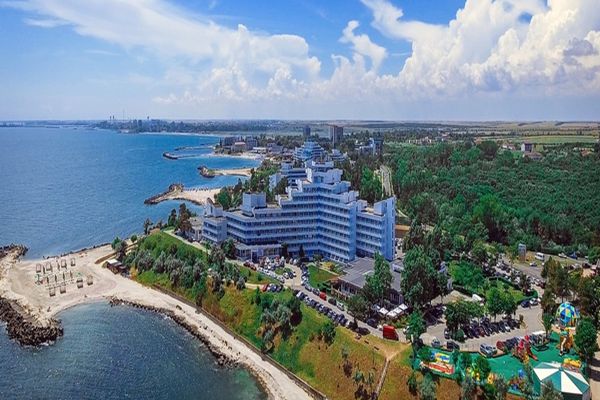 Vacanța de vară în 2023: cum vad hotelierii evoluția sezonului estival?