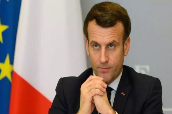 Președintele Macron a ajuns în România - Întâlnire cu Bogdan Aurescu, după vizita istorică în China