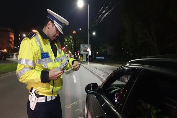 Mulți șoferi băuți, prinși de polițiști în week-end