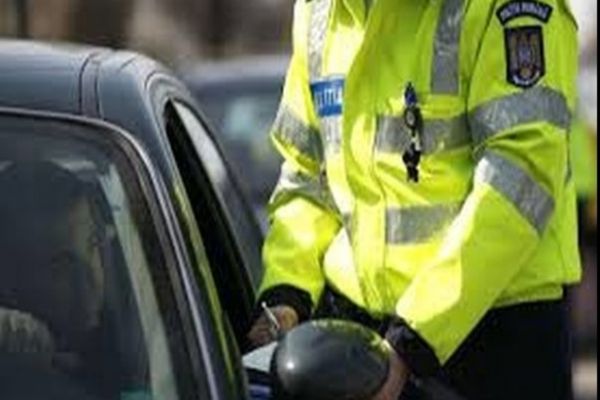 Cresc amenzile de circulație de la 1 ianuarie 2024. Cât va fi punctul de amendă