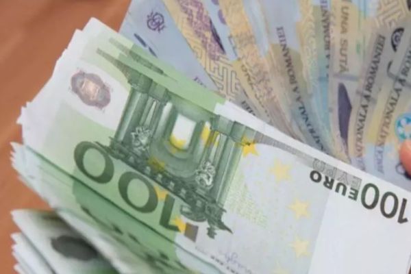 SANCȚIUNI pentru 11 bănci date de ANPC pentru calculul ratelor românilor - Grafice noi de rambursare, impuse la credite