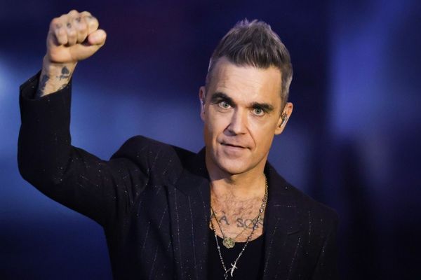 Robbie Williams nu mai vine la București pe 3 iunie. Ce s-a întâmplat