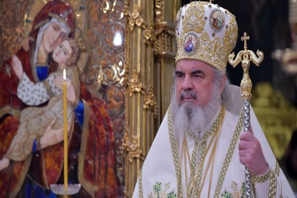 Patriarhia Română cheamă credincioșii la rugăciune pentru pace, la patru ani de la începutul războiului din Ucraina