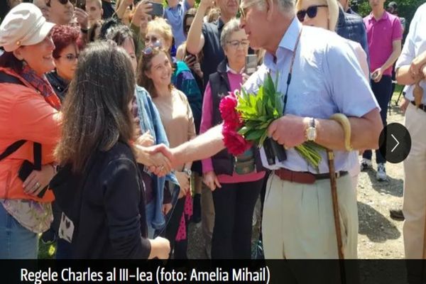 Regele Charles, pe Valea Zălanului. Suveranul britanic a fost întâmpinat de localnici - VIDEO