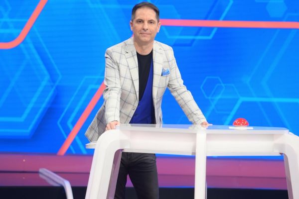 Andreea Esca, Ștefan Bănică, Delia și Smiley, vizați de o molimă care atacă generație după generație. Dan Negru, mesaj manifest 