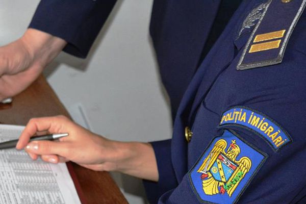 Peste 2.300 de decizii de returnare emise de polițiștii de imigrări în primul semestru al acestui an