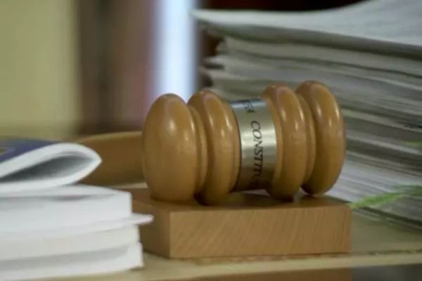 CCR a declarat constituțională reforma pensiilor speciale, după 5 amânări. Legea merge spre promulgare