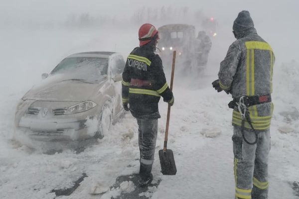 Toate drumurile din județul Tulcea s-au închis circulației publice