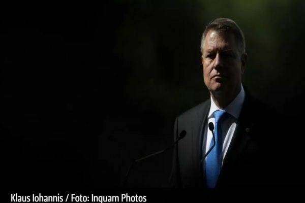 PREŞEDINTELE SOLICITĂ REEXAMINAREA LEGII PROSUMATORILOR