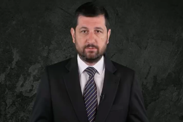 MESAJUL LUI MARIUS LULEA  DUPĂ CE NICUȘOR DAN A CÂȘTIGAT ALEGERILE PREZIDENȚIALE: ÎNTREAGA STRUCTURĂ VECHE S-A ALINIAT ÎN SPATELE NOULUI PREŞEDINTE