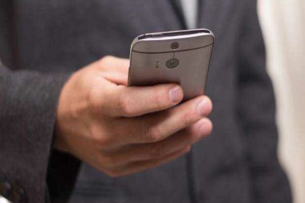 STS lansează un nou sistem 112. Cum vor fi localizați apelanții fără semnal. Modalitatea prin care persoanele cu deficiențe de auz pot lua legătura cu autoritățile