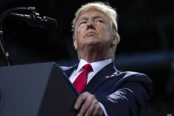 TRUMP AMENINȚĂ CU O NOUĂ INTERVENȚIE MILITARĂ ÎN IRAN: „SIGUR, FĂRĂ ÎNDOIALĂ”