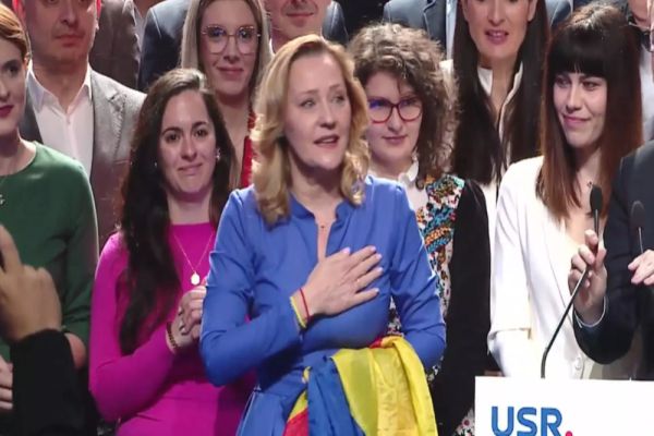 ELENA LASCONI: ROMÂNII PATRIOȚI AU REZISTAT ÎN ISTORIE DE 10 ORI INVAZIILOR RUSEȘTI. VOM REZISTA ȘI ACUM - VIDEO