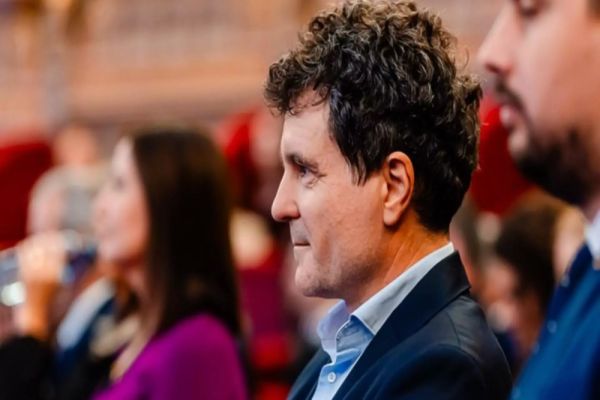 NICUȘOR DAN: ”BINOMUL PSD-AUR ESTE O AMENINȚARE PENTRU ROMÂNIA”