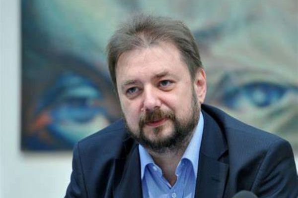 ANALISTUL POLITIC CRISTIAN PÎRVULESCU, DESPRE CONSECINȚELE RETRAGERII PSD DIN COALIȚIE: „O ADÂNCIRE A CRIZEI”