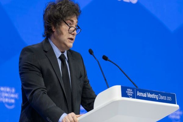 PREȘEDINTELE ARGENTINEI, JAVIER MILEI, DESPRE ANULAREA ALEGERILOR DIN ROMÂNIA: „BIROCRAȚII DE LA BRUXELLES AU INTERVENIT PENTRU CĂ NU LE-A PLĂCUT CÂȘTIGĂTORUL?”