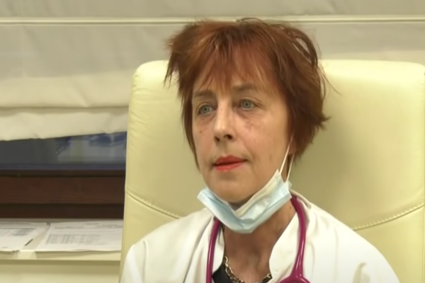 POSTARE CONTROVERSATĂ PE FACEBOOK O ADUCE PE FLAVIA GROȘAN ÎN VIZORUL COLEGIULUI MEDICILOR