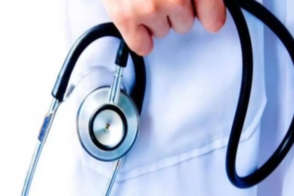 Încă un cadru medical a murit după ce a ieșit din tura de noapte. Este al treile deces in interval de o lună, familia acuză o tentativă de mușamalizare