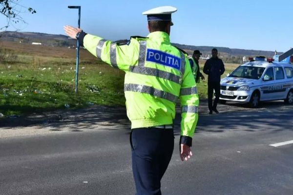 Peste 2.900 de permise retrase. Șoferi cu afecțiuni fizice sau psihice, școși din trafic în primele 9 luni ale anului