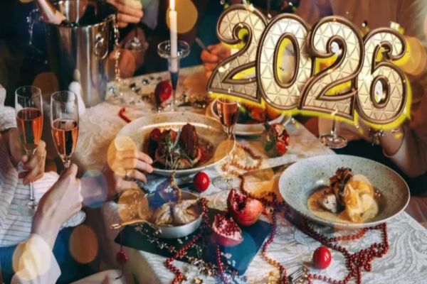 Top 7 alimente care nu trebuie să îți lipsească de pe masa de Revelion. Vei avea noroc tot anul