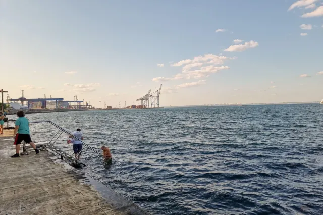 Rusia anunță noi atacuri asupra porturilor Odesa și Cernomorsk. Moscova susține că a distrus nave și depozite militare