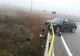 Accidente din cauza neadaptării vitezei. Un șofer s-a înfipt într-un cap de pod, altul s-a răsturnat