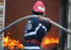 Incendiu puternic la Mihail Kogălniceanu. Un bărbat a ajuns la spital
