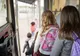 Transport gratuit pentru elevi, în drumul spre școală. Care este procedura