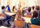 Bani de la Guvern pentru elevii și studenții care fac voluntariat