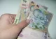 Controverse uriașe privind creșterea SALARIULUI MINIM